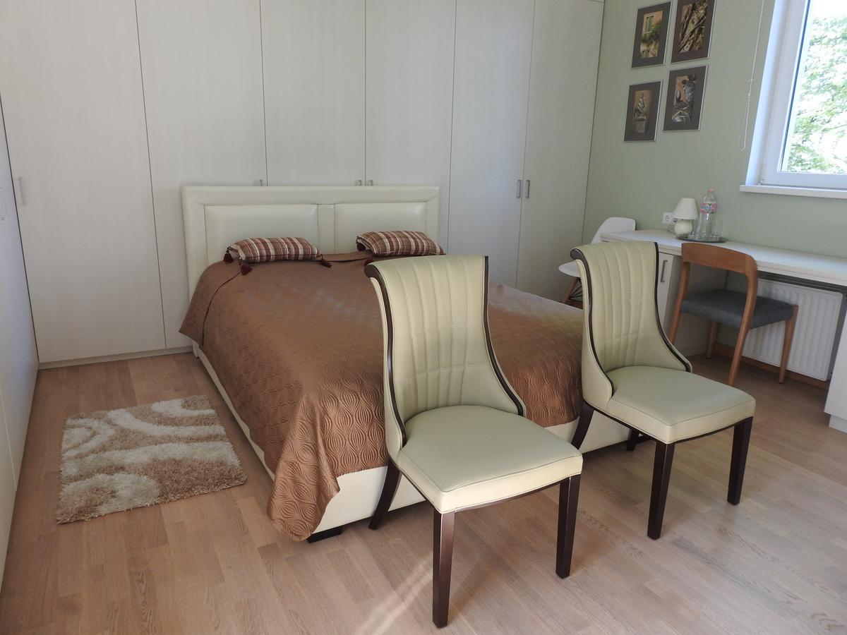 Vienibas Prospekts 6 Apartamento Jūrkalne Exterior foto